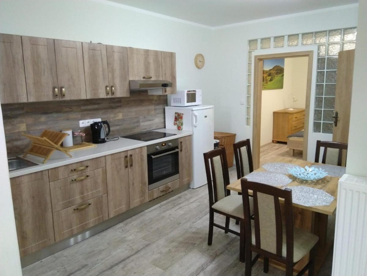 Apartmany Marie Яхимов Экстерьер фото